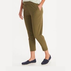 Marmot Elda Crop Pants in Hunter Green
